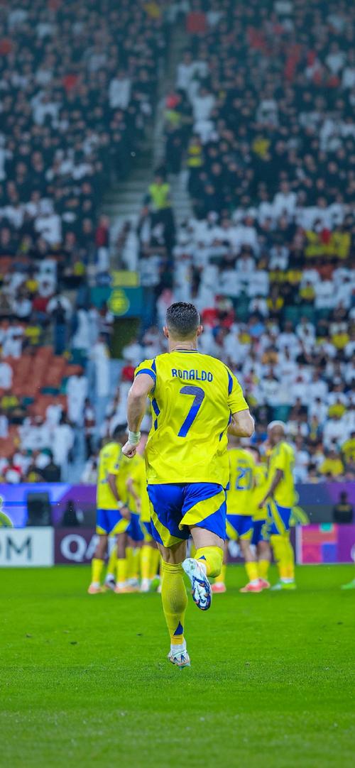 上海U20男足球员：感谢徐根宝指导，81岁高龄还尽力陪伴我们