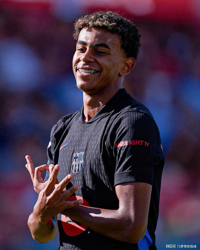 世体：巴萨已提前告知西足协，亚马尔在报到前将接受检查（世体：巴萨已提前通知西班牙足协，亚马尔报到前将先接受检查）