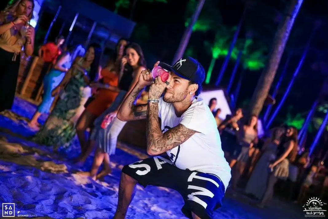 瓦诺利：向球员们今天的表现致敬，我们必须更好地支援基恩