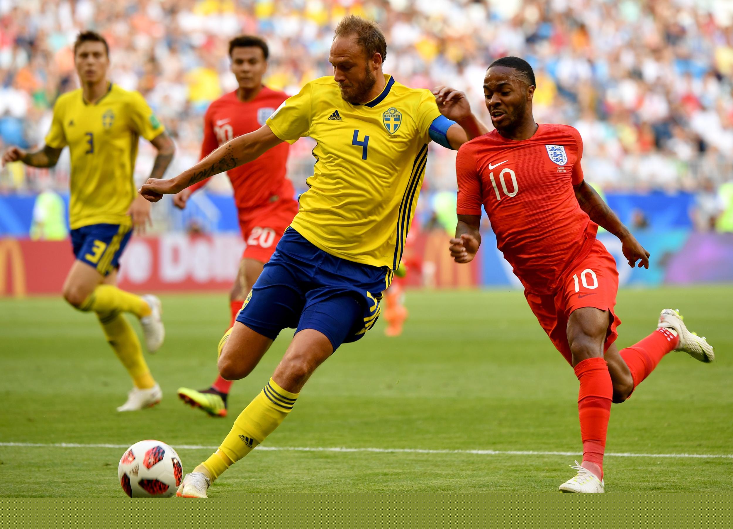 里程碑之夜！萨拉赫迎红军生涯英超第300次出场（荣耀时刻！萨拉赫完成红军生涯英超第300场出战）