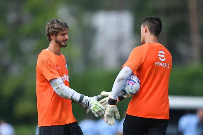 62330人来到梭鱼湾观看中超收官战，赛季总数突破93万（梭鱼湾迎62330名球迷观战中超收官战，赛季总观众数突破93万）