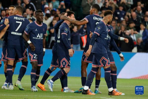 体图：利物浦讨论过引进施洛特贝克，但认为他不是首要目标