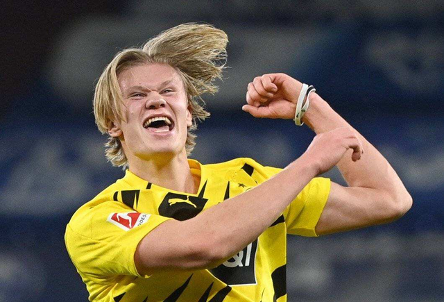 随海港夺冠，亚历斯祖成为首位夺得中超冠军的中国香港球员